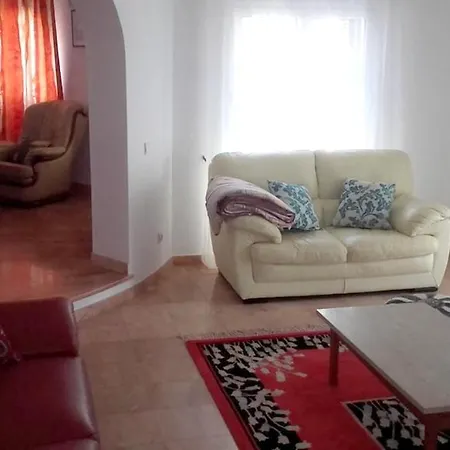 With 5 Bedrooms In With Wonderful Sea View Private Pool Enclosed Garden 1 Km From The Beach Villa *